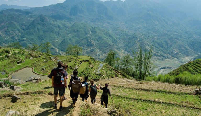 Sapa Trekking 2D1N Sleeping Hotel (Private Tour) 14 1723017295407R