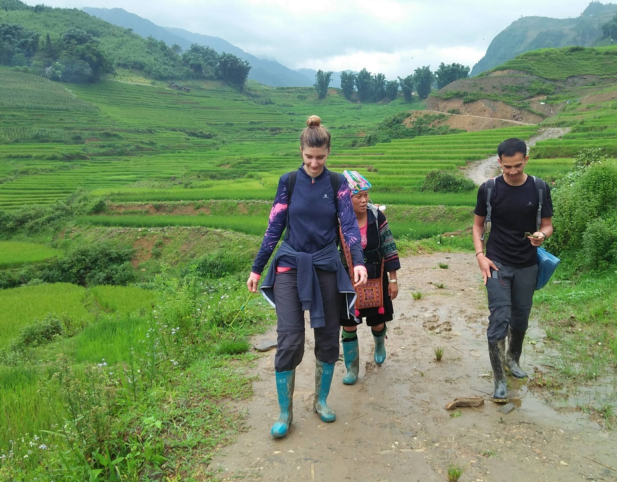 Sapa Trekking 2D1N Sleeping Hotel (Private Tour) 1 1723017333198trekking sapa with sau