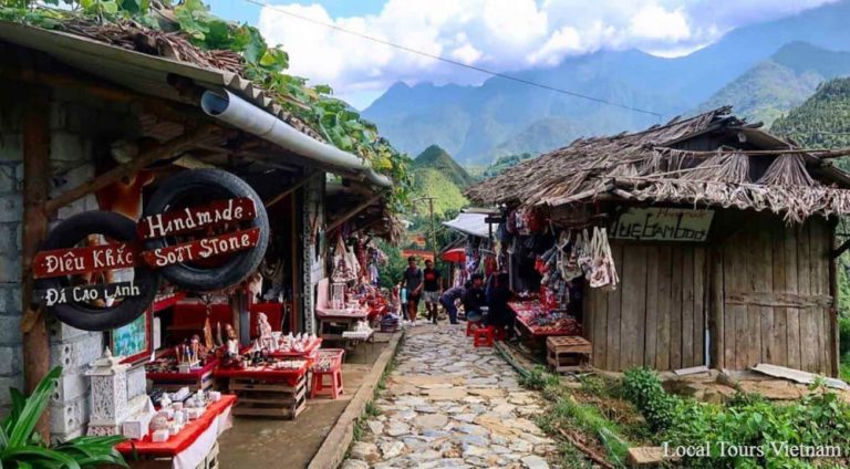 Sapa Trekking 2D1N Sleeping Hotel (Private Tour) 23 1723017398094R