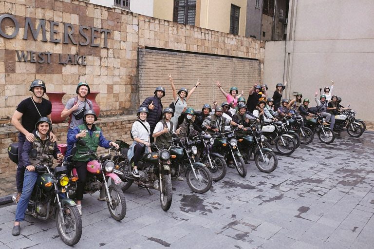 TOURS HANOI CITY HALF DAY BY JEEP/VESPA/MOTORBIKE/BICYCLE 13 2023-04-12-21-46-27-512-01