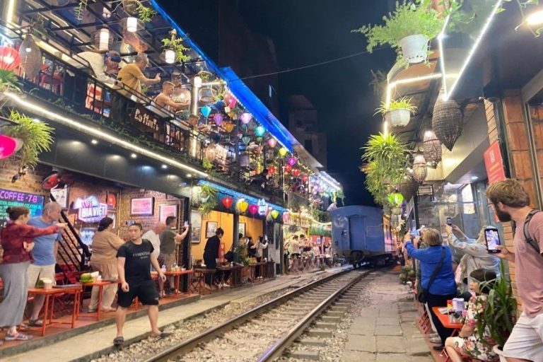 TOURS HANOI CITY HALF DAY BY JEEP/VESPA/MOTORBIKE/BICYCLE 27 hanoi-walking-street-food-tour-with-train-street-visit-hanoi_ua7tm