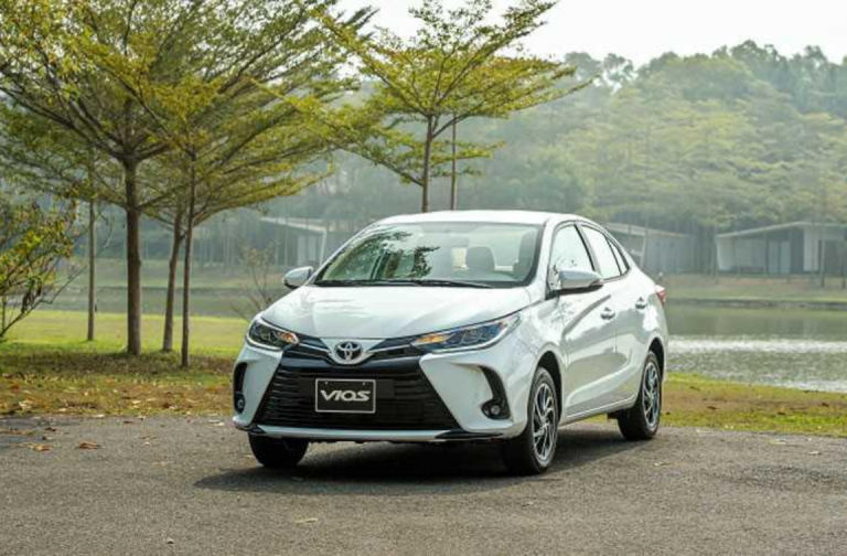 CAR SERVICES - AIRPORT PICK-UP/DROP OFF 17 thue-xe-4-cho-ha-noi