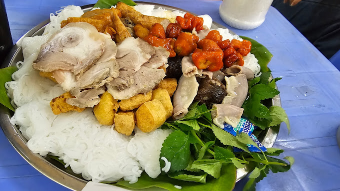HANOI FOOD TOUR BY MOTORBIKE 15 1721750884571Bun-dau-2