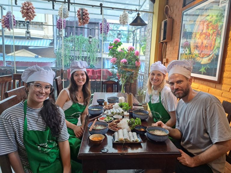 COOKING CLASS 4 HOURS IN HA NOI 13 1721784054608406627438_761983545946566_5421819238927870367_n