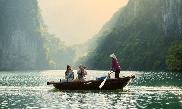 Ha Long Bay 1 Day Classic 17 1722006107534bamboo-boat