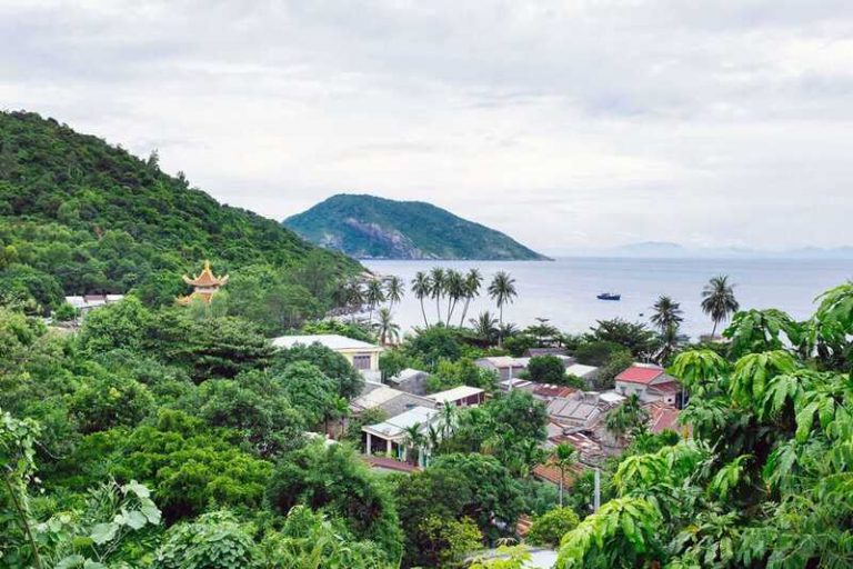 CHAM ISLAND SIGHTSEEING AND SNORKELLING TOUR Pickup from Danang, Hoian 17 1722743974532cham-islands-4_1687440070