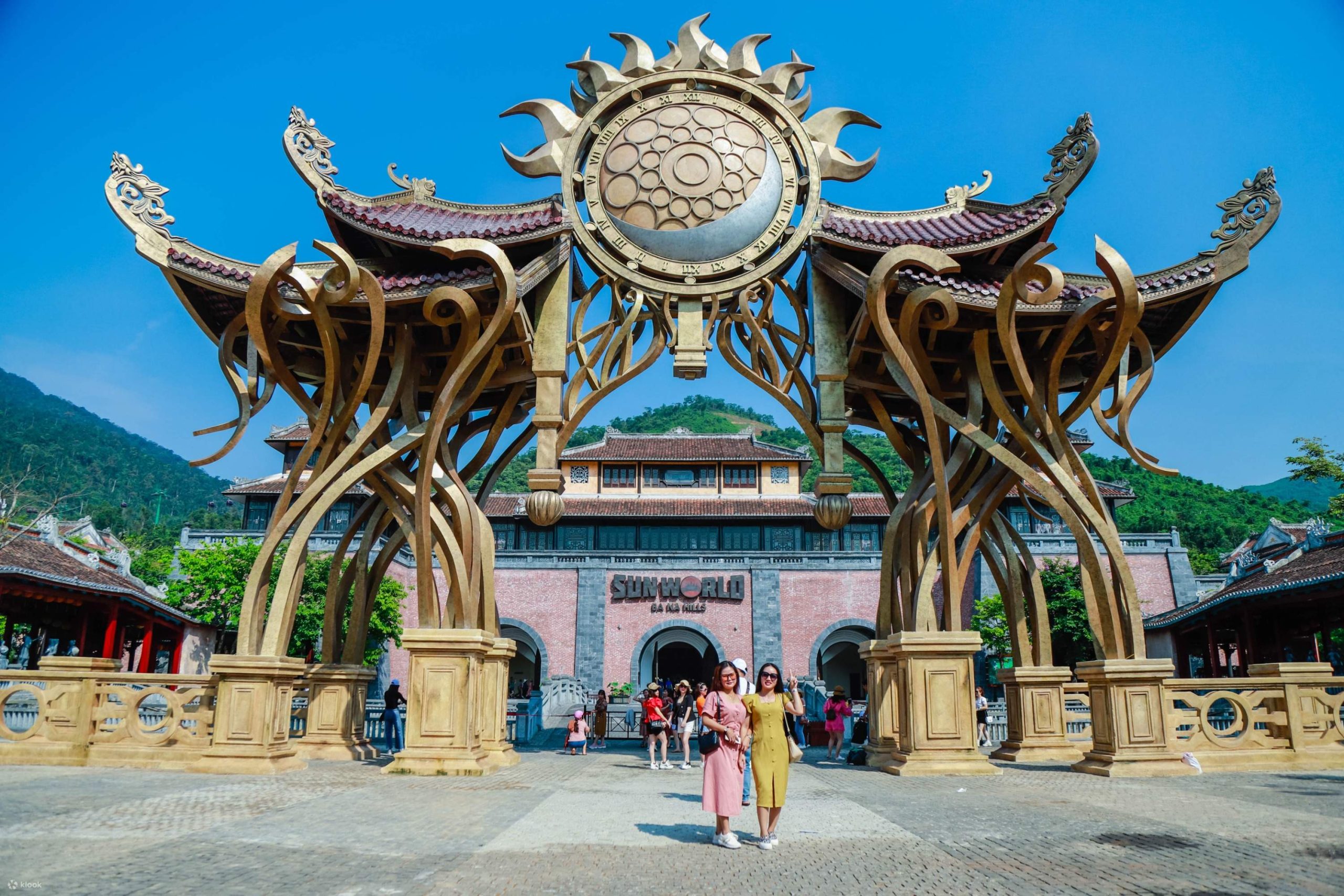 1725441573154BaNaHills1 scaled 1