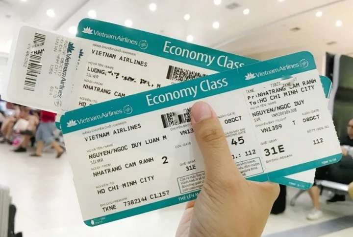Limousine, sleeping bus, train, flight tickets 48 2560d0921b184c0b8dfa2ec7c175c477