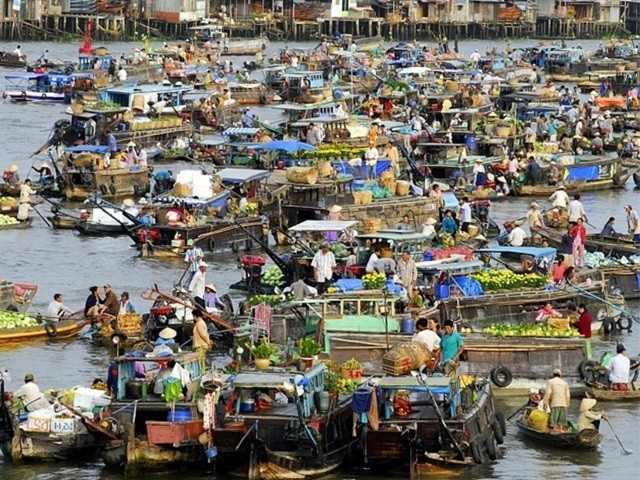 VIET NAM TRIP: 14 Days 13 Nights 24 CREATOR: gd-jpeg v1