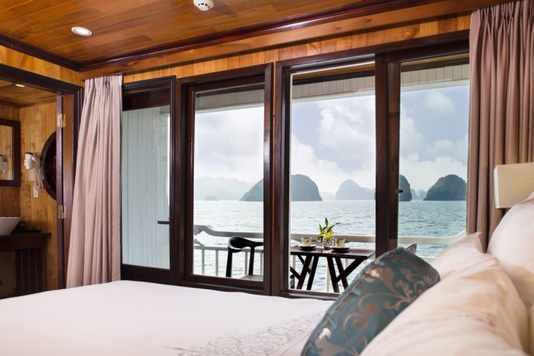 HERA BOUTIQUE CRUISE 24 Double-Junior-Suite-with-private-balcony-3_c-768x512