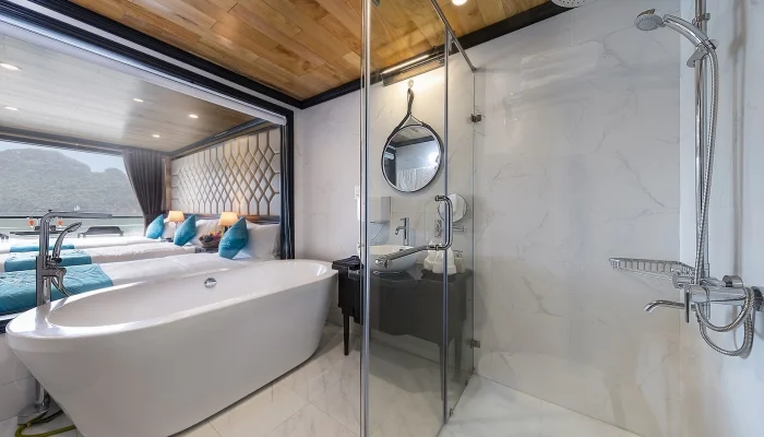 Serenity Cruises 35 Family-Suite-Cabin-Bathroom-1-700x400