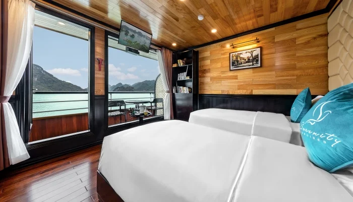 Serenity Cruises 24 Junior-Suite-Cabin-700x400