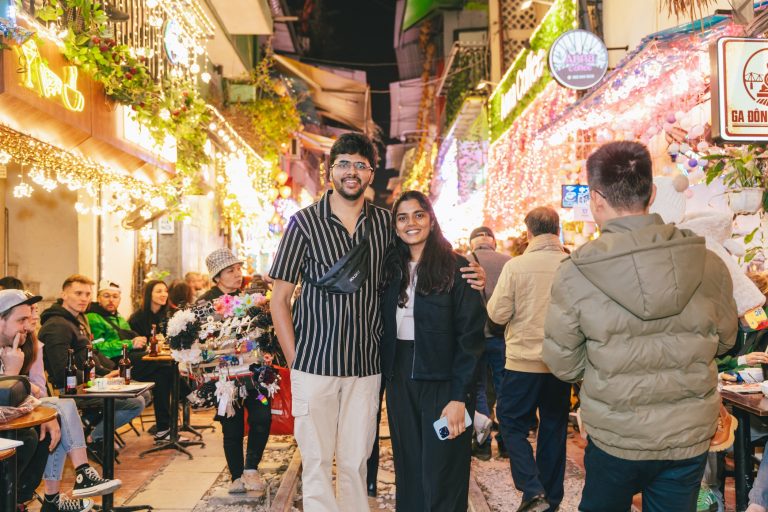 Hanoi Foodie Tour + Train Street Coffee By Motorbike 4 hours Small Group < 10 pax 18 _bdt8998-1