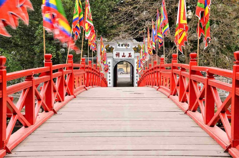 VIET NAM TRIP 2025 – SOUTHERN & CENTRAL VIETNAM – Duration: 10 days 9 nights 23 cauthehuc-min