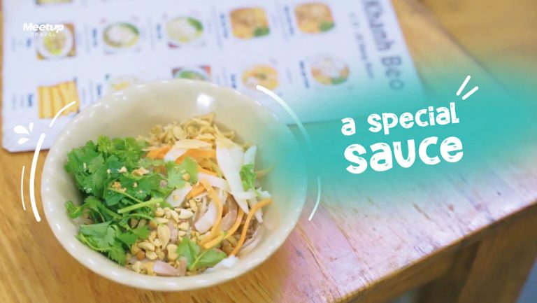 Hanoi Foodie Tour + Train Street Coffee By Motorbike 4 hours Small Group < 10 pax 17 food-meetup-2