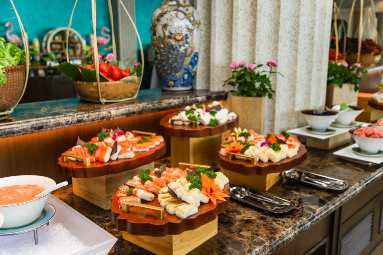 four-seasons-restaurant-4