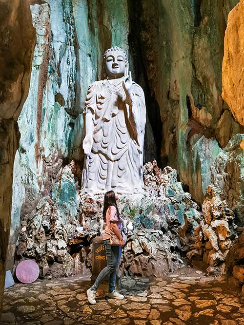 LINH UNG PAGODA - MARBLE MOUTAIN - HOI AN Small group < 14 pax, pickup from Danang 22 linh-nham-cave-god-shrine-marble-mountains