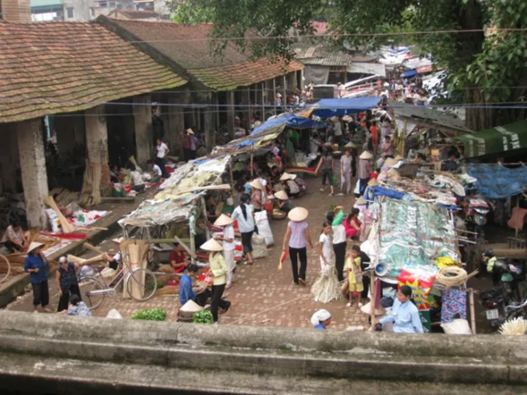 Incense Village & Hat Making Village in Hanoi Half Day Tour 22 villaggio-dei-cappelli-a-cono-tradizionali-vietnam_2023-07-17_66