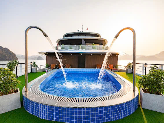 DISCOVERY HA LONG BAY – LAN HA BAY ON DORIA CRUISE 17 z6253568302023_e2145ff2dea266b2fa1e153ebb889691