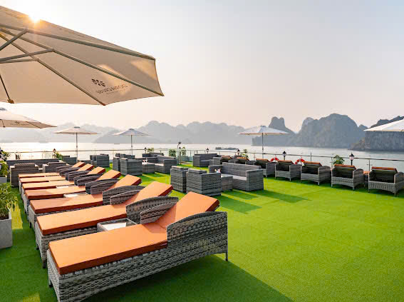 DISCOVERY HA LONG BAY – LAN HA BAY ON DORIA CRUISE 15 z6253568332924_428168d39985d32434ebafb33999d158